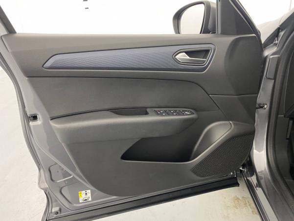 Vente en ligne Renault Arkana  TCe 140 EDC FAP au prix de 24 990 €