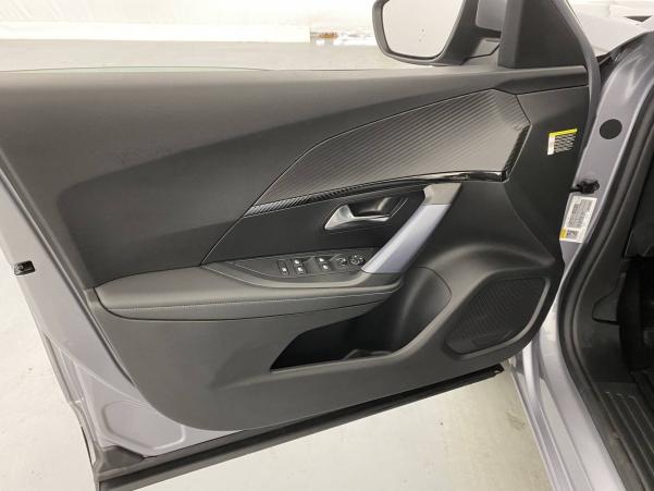 Vente en ligne Peugeot 2008  PureTech 130 S&S BVM6 au prix de 21 490 €