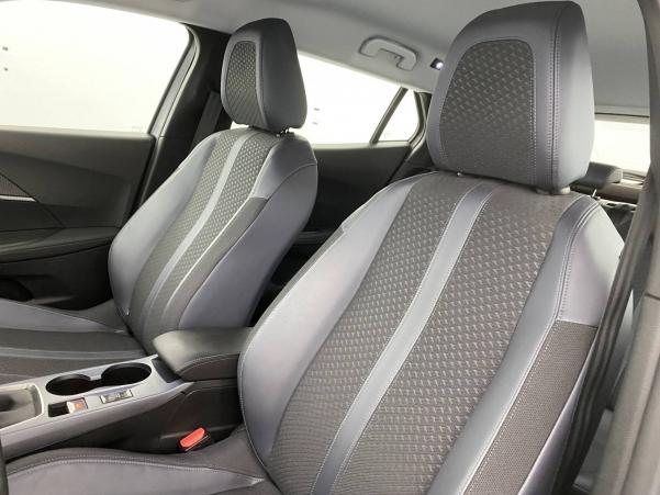 Vente en ligne Peugeot 2008  PureTech 130 S&S BVM6 au prix de 21 490 €