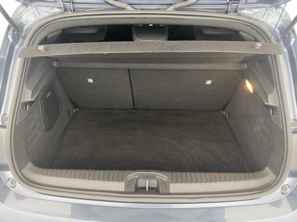 Vente en ligne Renault Clio 5 Clio TCe 130 EDC FAP au prix de 19 590 €