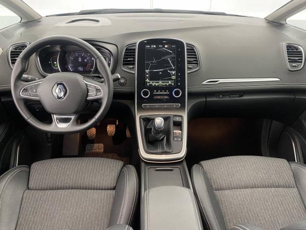 Vente en ligne Renault Grand Scenic 4 Grand Scenic TCe 140 au prix de 28 990 €