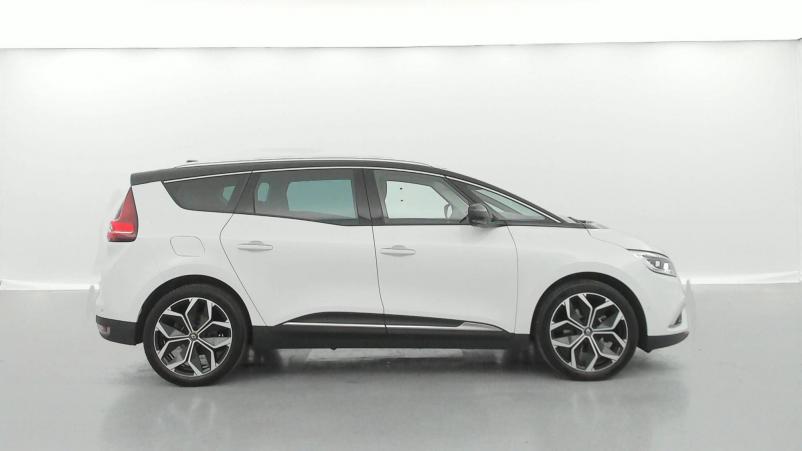 Vente en ligne Renault Grand Scenic 4 Grand Scenic TCe 140 au prix de 28 990 €