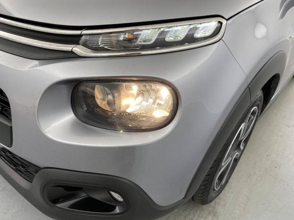 Vente en ligne Citroën C3  PureTech 110 S&S EAT6 au prix de 14 590 €