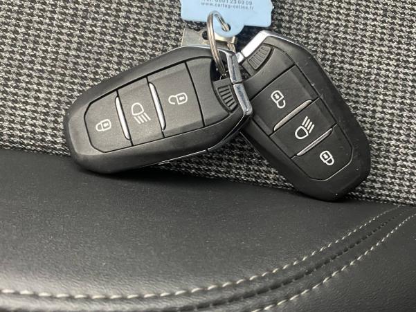 Vente en ligne Peugeot 3008  Puretech 130ch S&S BVM6 au prix de 23 990 €