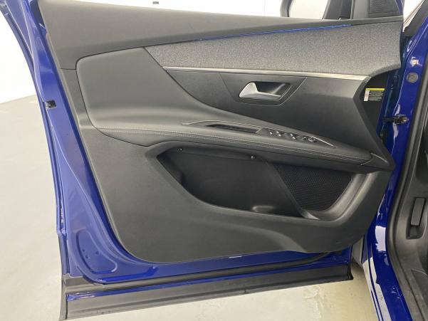Vente en ligne Peugeot 3008  Puretech 130ch S&S BVM6 au prix de 23 990 €