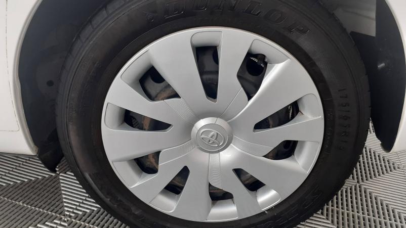 Vente en ligne Toyota Yaris Yaris Hybride 100h au prix de 13 490 €