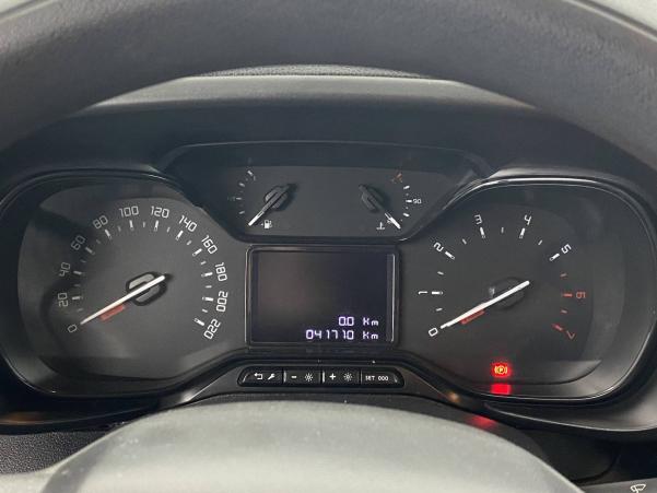 Vente en ligne Citroën Berlingo Fourgon BERLINGO VAN M 650 BLUEHDI 100 S&S BVM5 au prix de 17 990 €