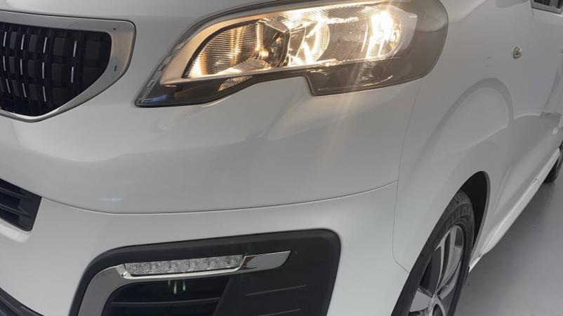 Vente en ligne Peugeot Expert EXPERT FGN TOLE STANDARD BLUEHDI 150 S&S BVM6 au prix de 25 490 €