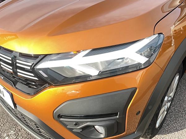 Vente en ligne Dacia Sandero  TCe 90 au prix de 16 990 €