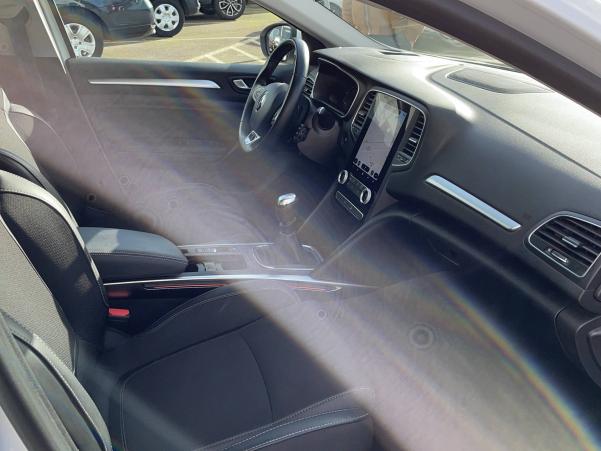 Vente en ligne Renault Megane 4 Mégane IV Berline Blue dCi 115 - 21B au prix de 21 990 €