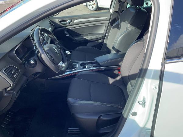 Vente en ligne Renault Megane 4 Mégane IV Berline Blue dCi 115 - 21B au prix de 21 990 €