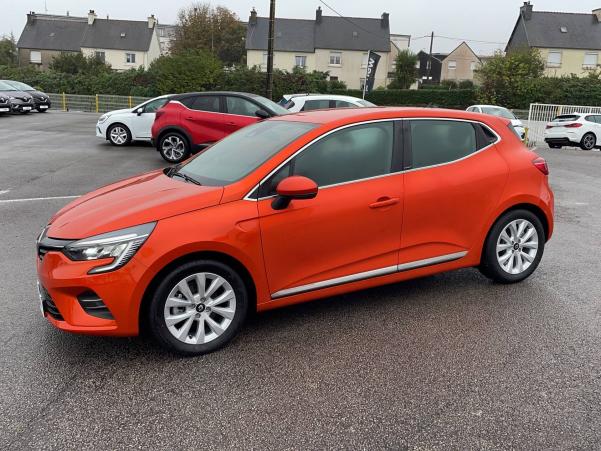 Vente en ligne Renault Clio 5 Clio E-Tech 140 - 21 au prix de 20 990 €