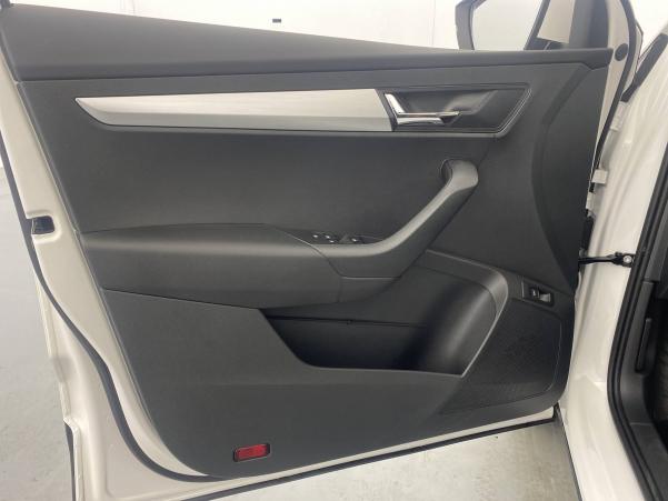 Vente en ligne Skoda Karoq  1.0 TSI 116 ch au prix de 18 490 €
