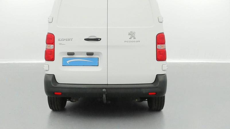 Vente en ligne Peugeot Expert EXPERT FGN TOLE STANDARD 2.0  BLUEHDI 120 S&S BVM6 au prix de 27 490 €