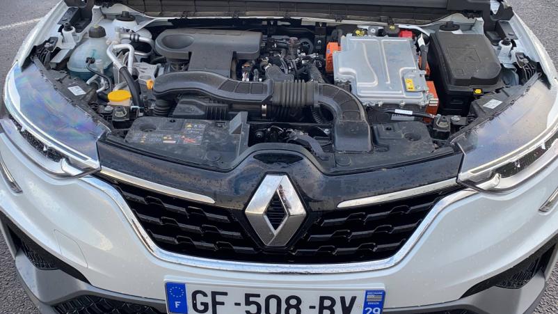 Vente en ligne Renault Arkana  E-Tech 145 - 21B au prix de 33 990 €