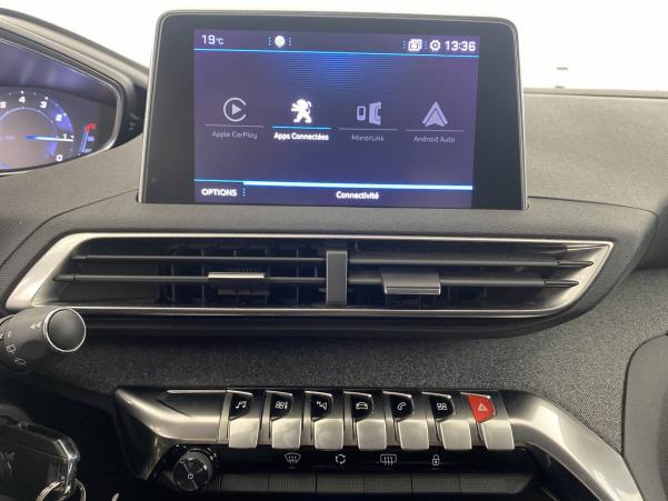 Vente en ligne Peugeot 3008  Puretech 130ch S&S EAT8 au prix de 23 990 €