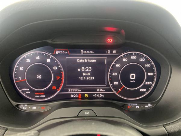 Vente en ligne Audi Q2  35 TFSI 150 BVM6 au prix de 32 990 €