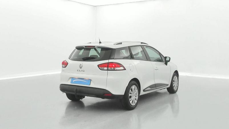 Vente en ligne Renault Clio 4 Estate Clio Estate 1.2 16V 75 au prix de 13 990 €