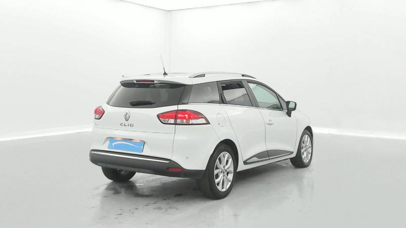 Vente en ligne Renault Clio 4 Estate Clio Estate dCi 90 Energy au prix de 12 990 €