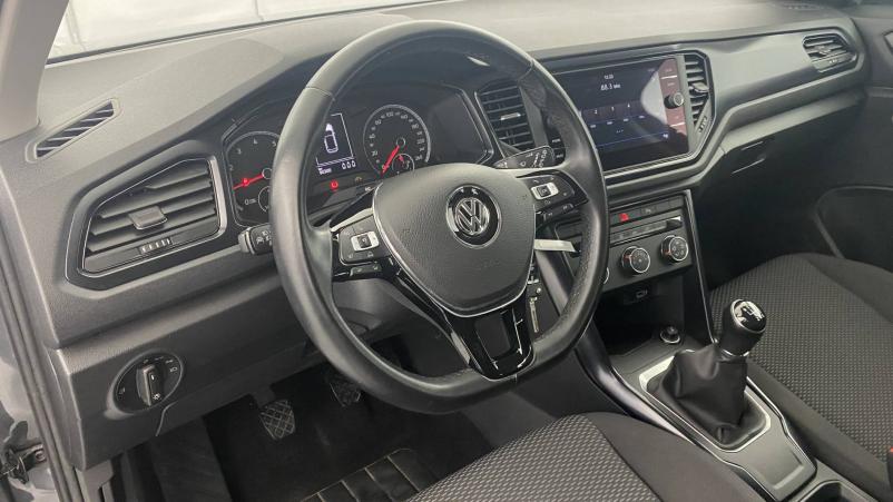 Vente en ligne Volkswagen T-Roc  1.0 TSI 115 Start/Stop BVM6 au prix de 16 990 €