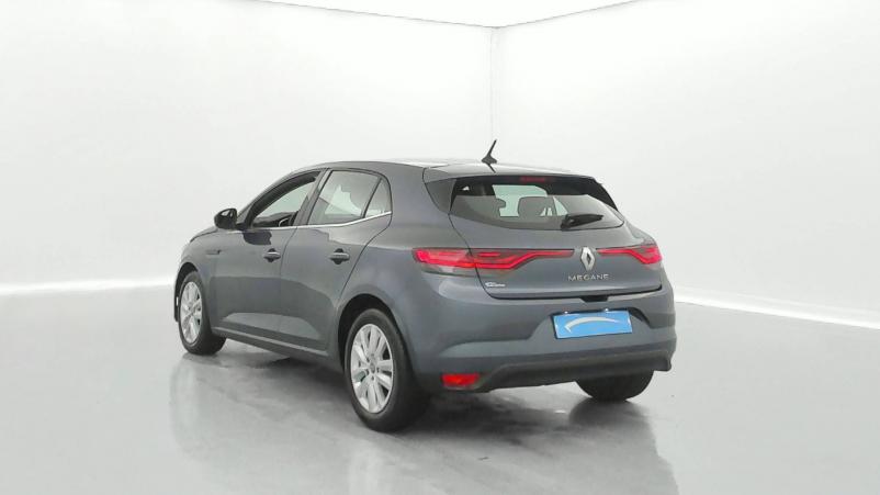 Vente en ligne Renault Megane 4 Mégane IV Berline Blue dCi 115 au prix de 18 990 €