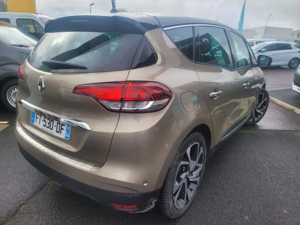 Vente en ligne Renault Scenic 4 Scenic Blue dCi 120 au prix de 23 990 €
