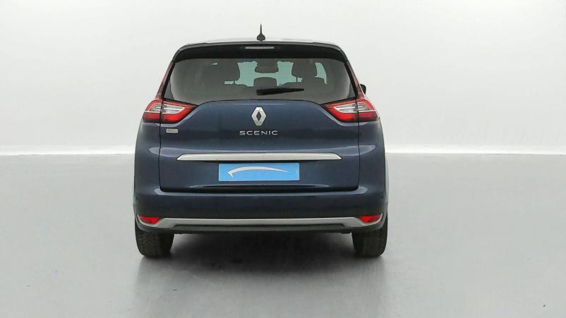Vente en ligne Renault Grand Scenic 4 Grand Scenic Blue dCi 120 EDC au prix de 20 990 €