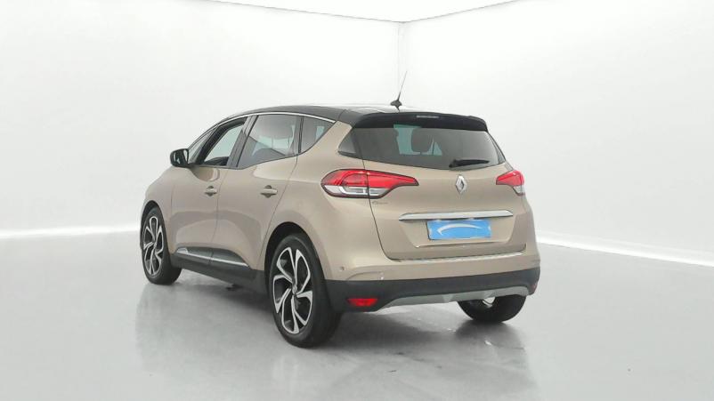 Vente en ligne Renault Scenic 4 Scenic Blue dCi 120 au prix de 23 990 €