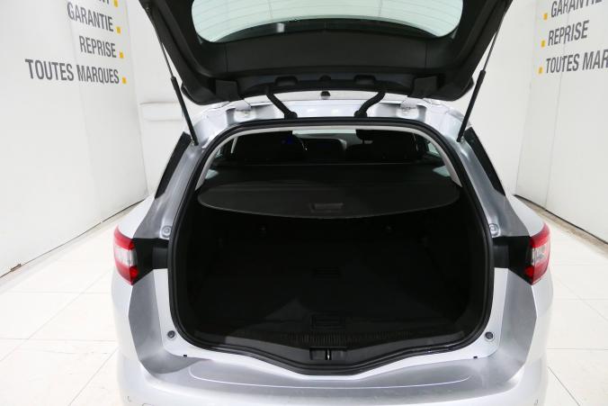 Vente en ligne Renault Megane 4 Estate Mégane IV Estate dCi 110 Energy 90g eco2 au prix de 12 990 €