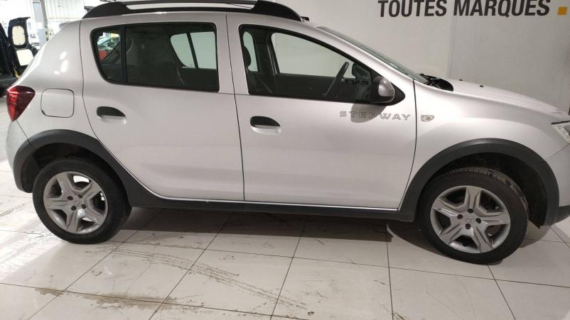 Vente en ligne Dacia Sandero  TCe 90 au prix de 10 890 €