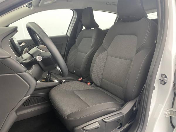 Vente en ligne Renault Clio 5 Clio TCe 100 au prix de 13 590 €