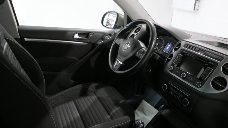 Vente en ligne Volkswagen Tiguan  1.4 TSI 122 BlueMotion Technology au prix de 15 990 €