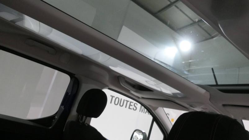 Vente en ligne Peugeot Rifter  Standard BlueHDi 130 S&S BVM6 au prix de 24 990 €