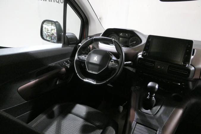 Vente en ligne Peugeot Rifter  Standard BlueHDi 130 S&S BVM6 au prix de 24 990 €