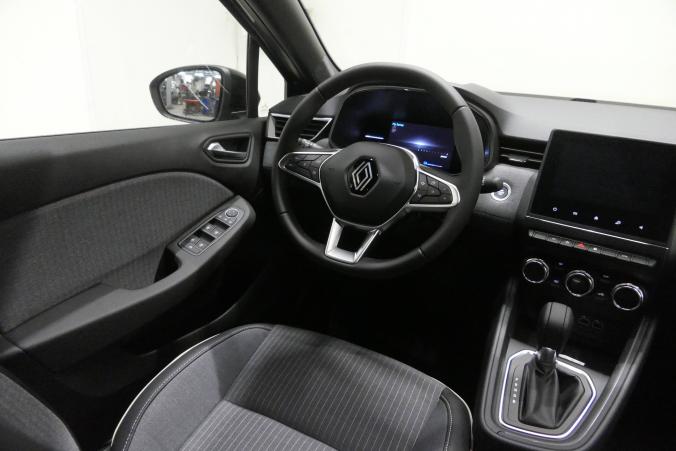 Vente en ligne Renault Clio 5 Clio E-Tech full hybrid 145 au prix de 24 990 €