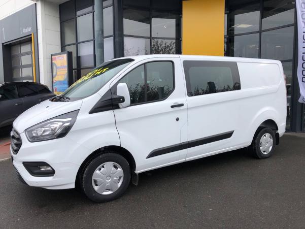 Vente en ligne Ford Transit Custom  300 L2H1 2.0 ECOBLUE 130 au prix de 42 000 €