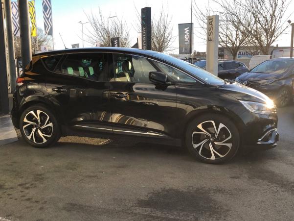 Vente en ligne Renault Scenic 4 Scenic Blue dCi 120 EDC au prix de 18 990 €