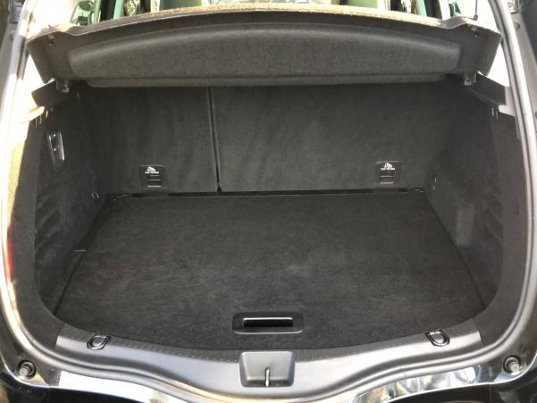 Vente en ligne Renault Scenic 4 Scenic Blue dCi 120 EDC au prix de 18 990 €