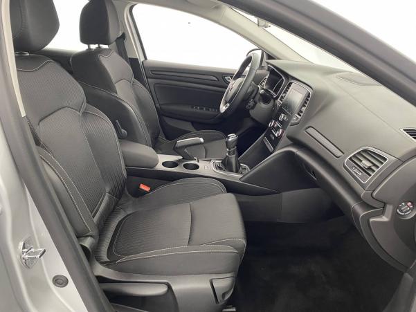 Vente en ligne Renault Megane 4 Estate Mégane IV Estate TCe 100 Energy au prix de 16 400 €