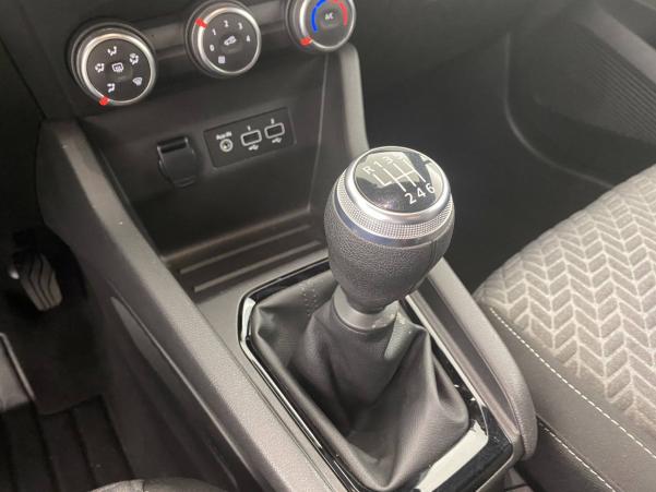 Vente en ligne Renault Clio 5 Clio TCe 90 - 21N au prix de 17 990 €