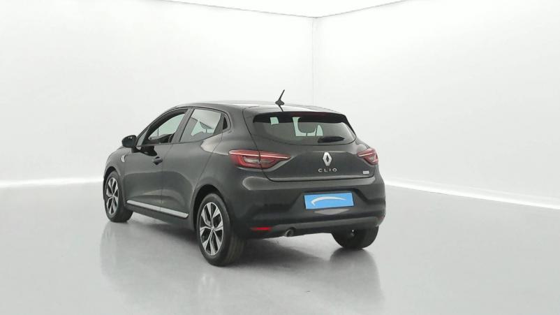 Vente en ligne Renault Clio 5 Clio TCe 90 - 21N au prix de 17 990 €