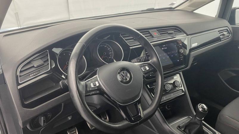 Vente en ligne Volkswagen Touran  1.4 TSI 150 BMT 5pl au prix de 19 990 €