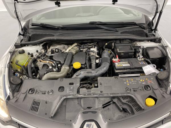 Vente en ligne Renault Clio 4 Clio dCi 90 Energy eco2 82g au prix de 10 990 €