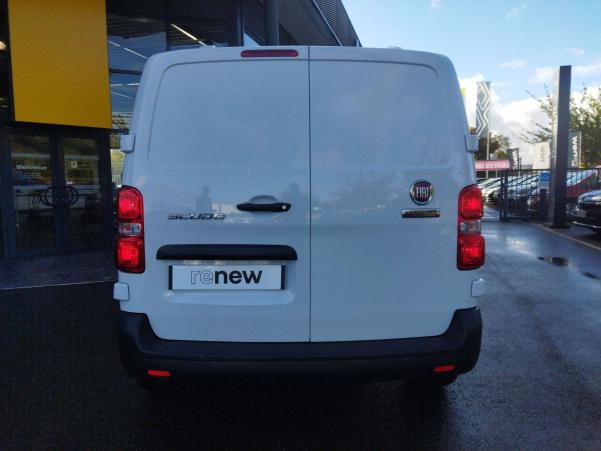 Vente en ligne Fiat Scudo  1.5 MULTIJET 120 STANDARD au prix de 29 490 €