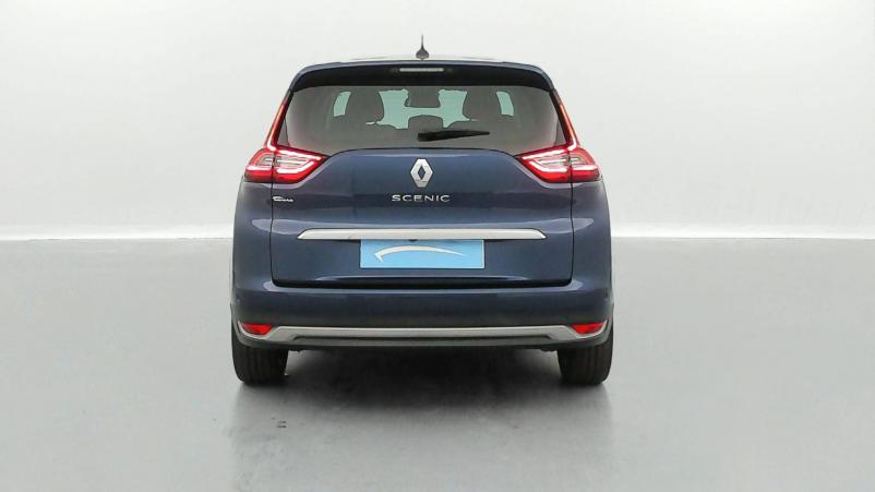 Vente en ligne Renault Grand Scenic 4 Grand Scenic Blue dCi 150 EDC au prix de 24 500 €