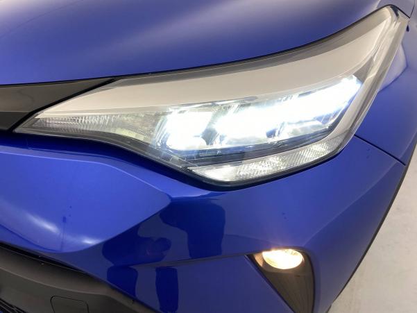 Vente en ligne Toyota C-HR C-HR Hybride 1.8L au prix de 22 990 €