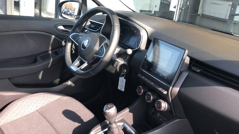 Vente en ligne Renault Clio 5 Clio TCe 100 GPL - 21N au prix de 16 900 €