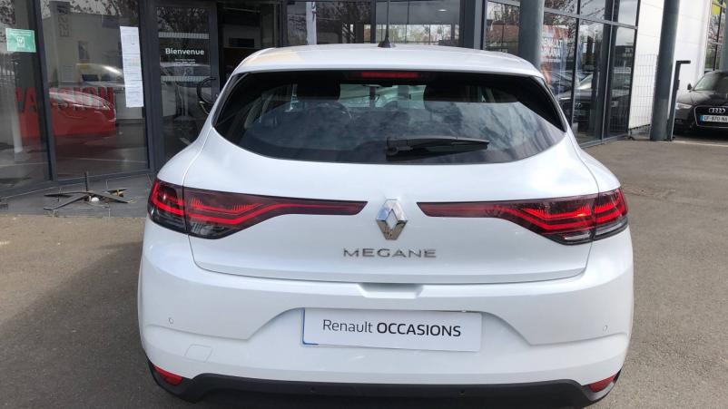 Vente en ligne Renault Megane 4 Mégane IV Berline Blue dCi 115 au prix de 19 990 €