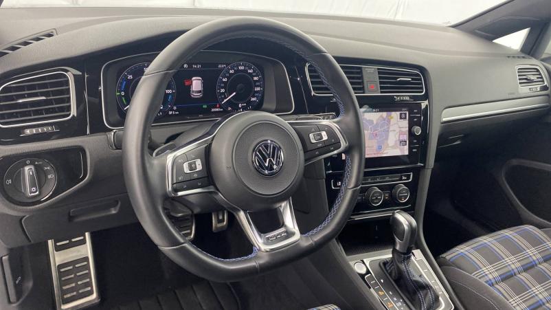 Vente en ligne Volkswagen Golf  Hybride Rechargeable 1.4 TSI 204 DSG6 au prix de 31 900 €