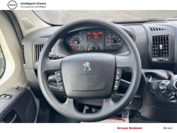 Vente en ligne Peugeot Boxer Fourgon BOXER TOLE 330 L2H2 BLUEHDI 140 S&S au prix de 28 490 €